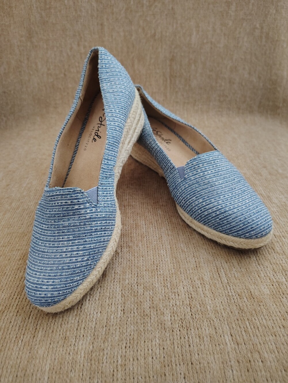 LiteStride Velocity 2.0 Kamilla Slip-On Denim Blue Wedge Espadrille, Size 8.5